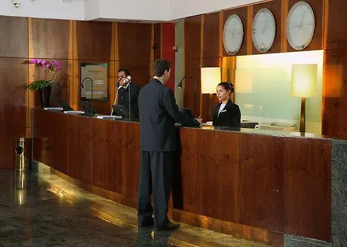 Holiday Inn Express Istanbul-Altunizade By Ihg Стамбул