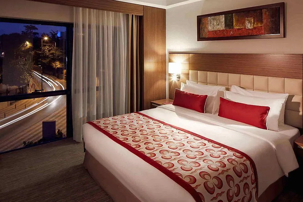 Hotel Holiday Inn Express Istanbul-Altunizade By Ihg