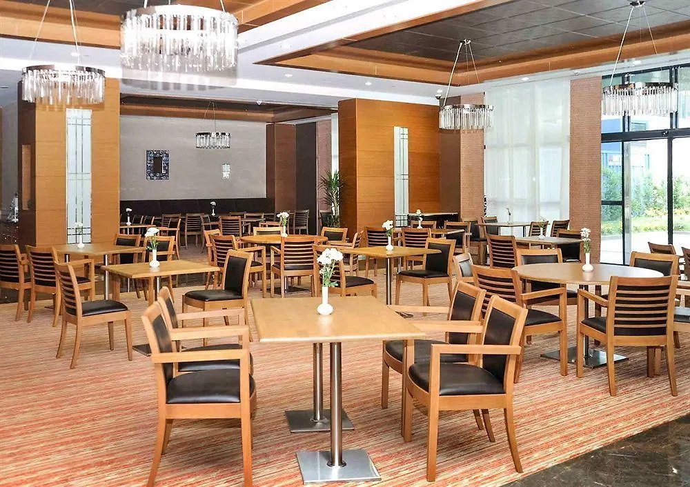 Holiday Inn Express Istanbul-Altunizade, an IHG Hotel