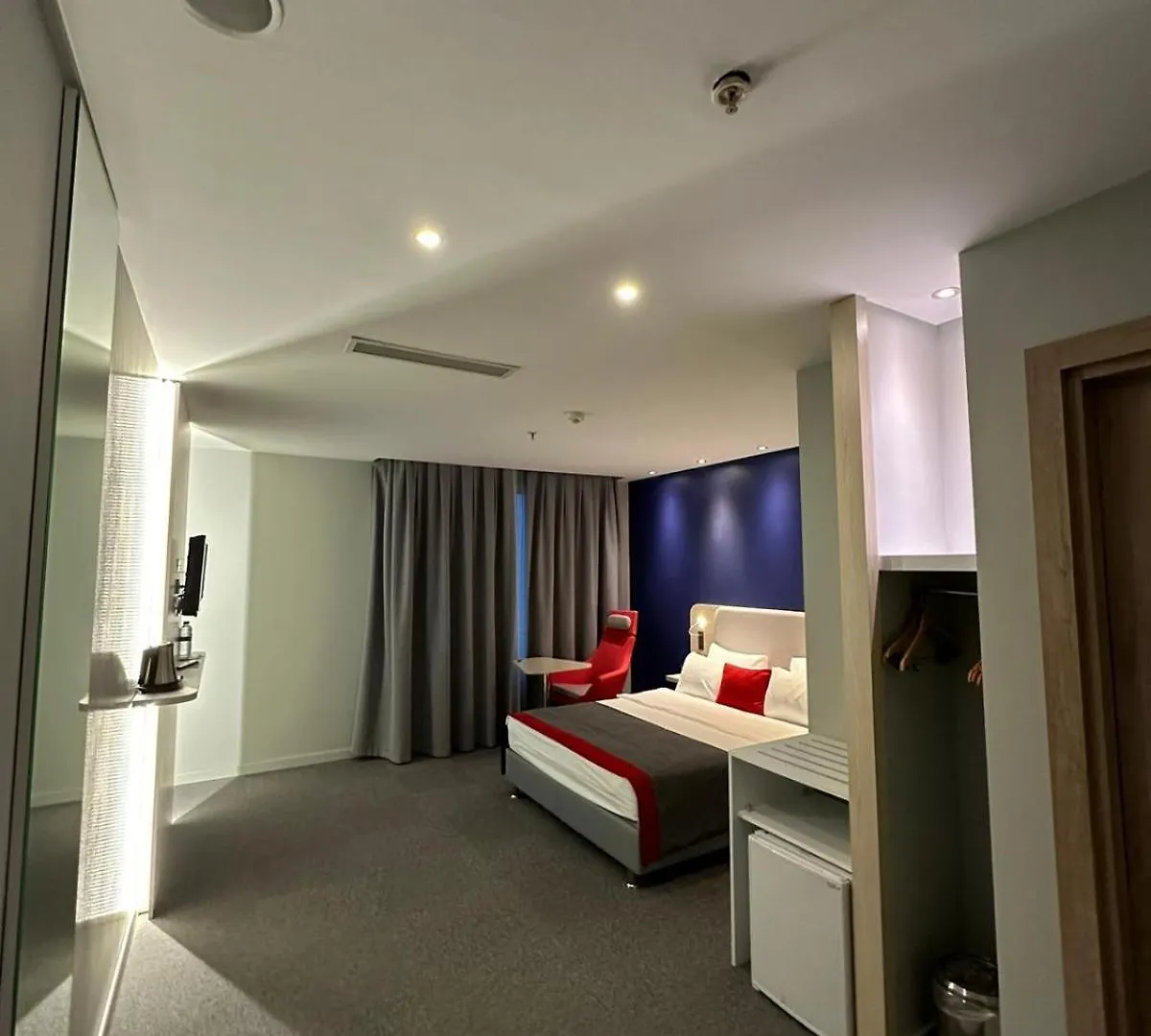 Holiday Inn Express Istanbul-Altunizade, an IHG Hotel
