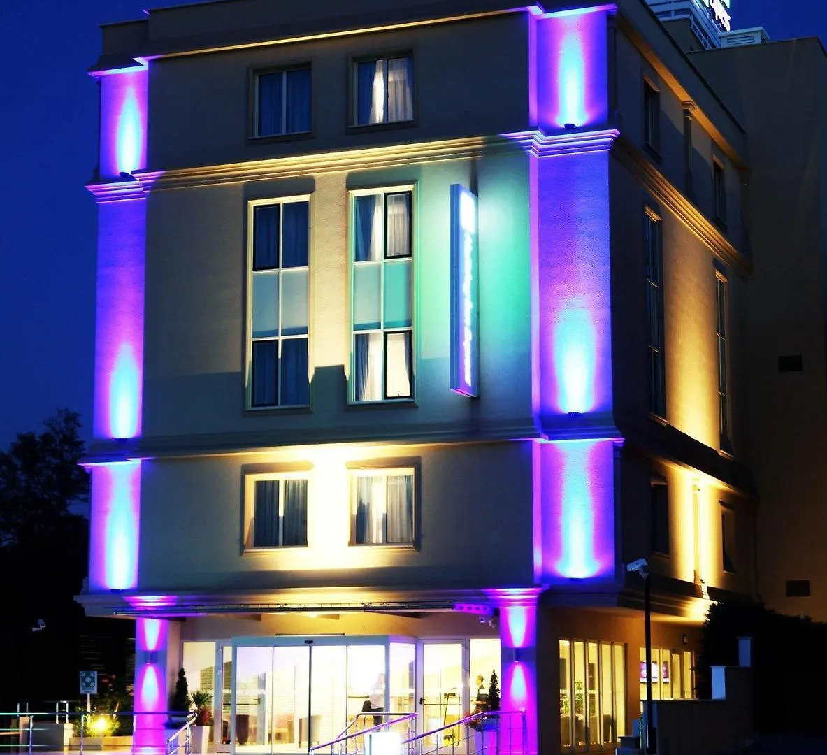 Holiday Inn Express Istanbul-Altunizade By Ihg Hotel