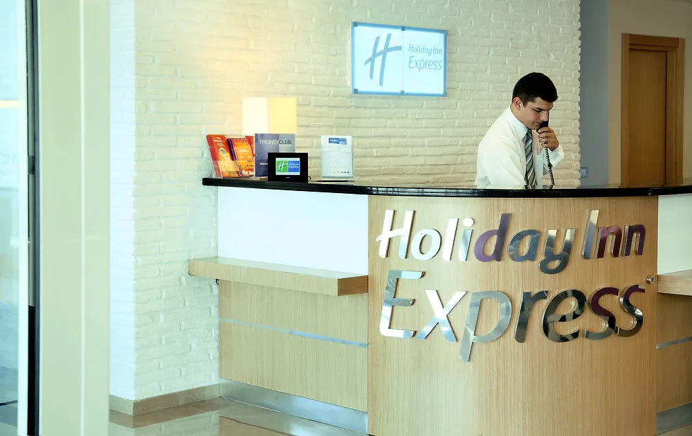Holiday Inn Express Istanbul-Altunizade, an IHG Hotel 3*, Estambul Turquía