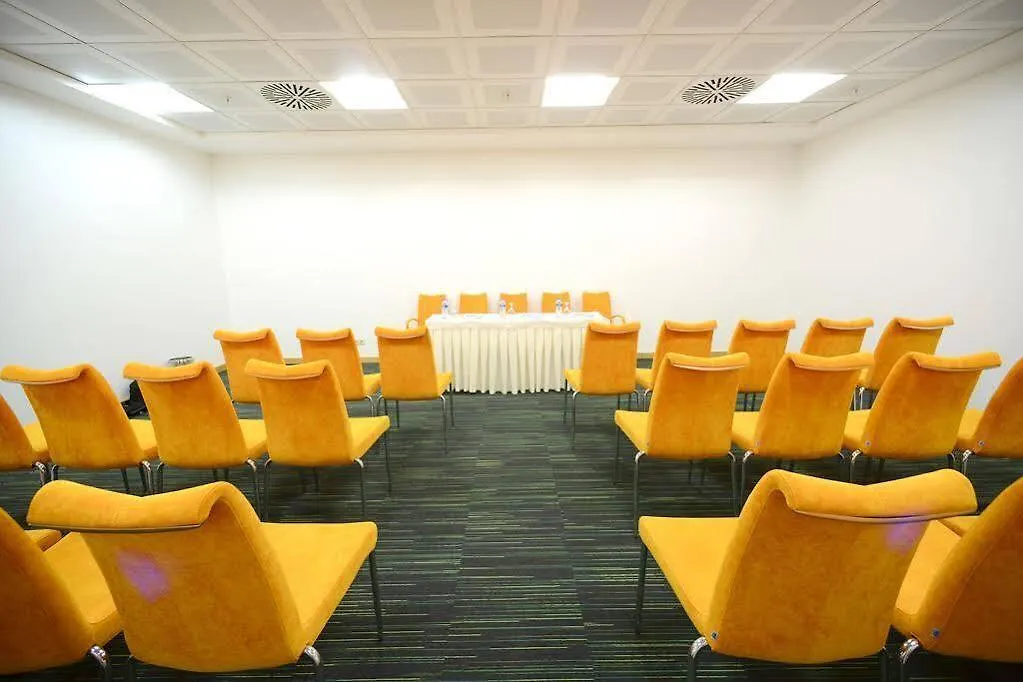 Holiday Inn Express Istanbul-Altunizade By Ihg Istanbul