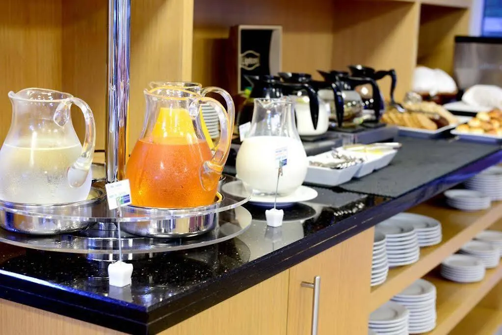 Holiday Inn Express Istanbul-Altunizade By Ihg Hotel Istanbul