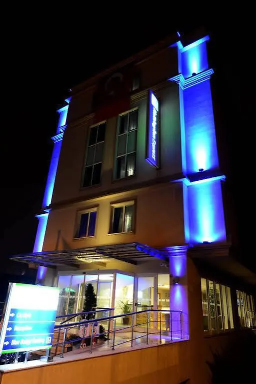 Holiday Inn Express Istanbul-Altunizade, an IHG Hotel