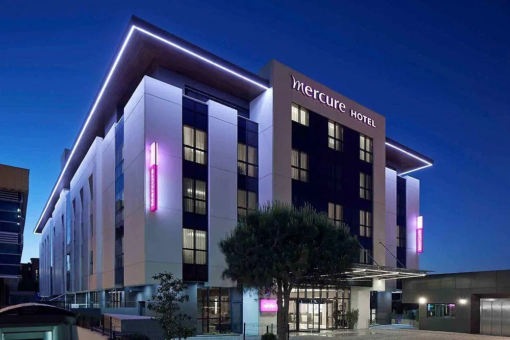 Hotel Holiday Inn Express Istanbul-Altunizade By Ihg